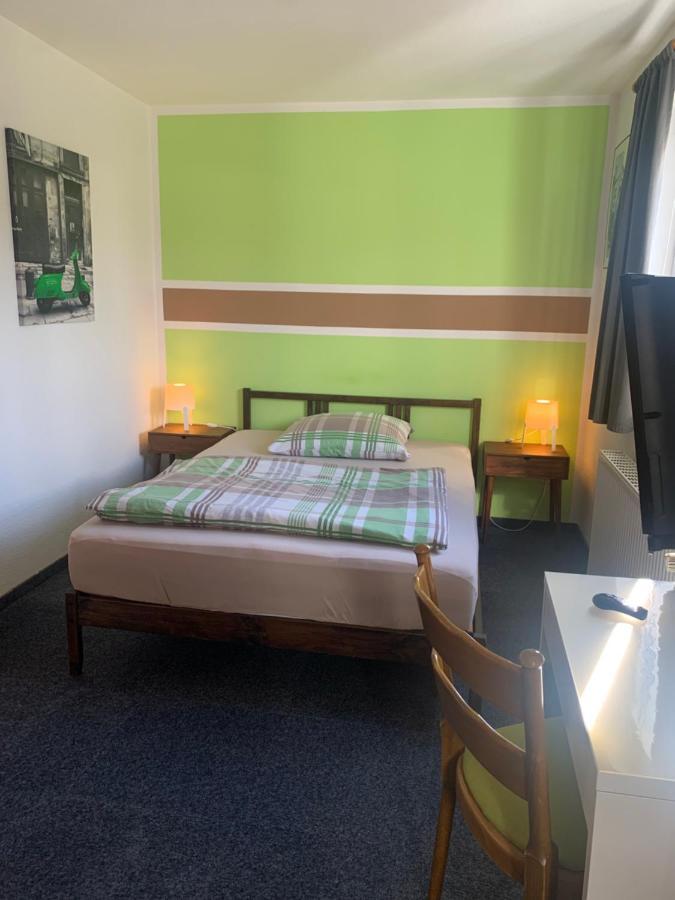 Hotel Zur Schleuse Даттельн Экстерьер фото