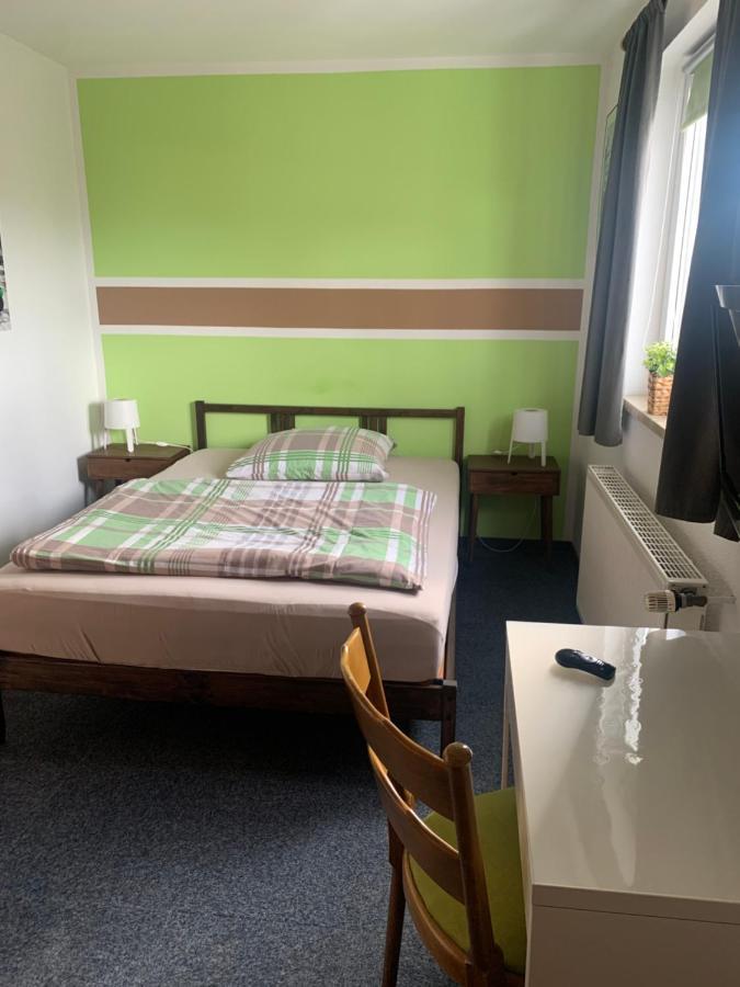 Hotel Zur Schleuse Даттельн Экстерьер фото